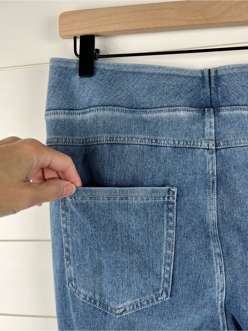 Halara Flex High Waisted Pocket Denim Casual Leggings Blue Large 7/8 - Picture 8 of 15